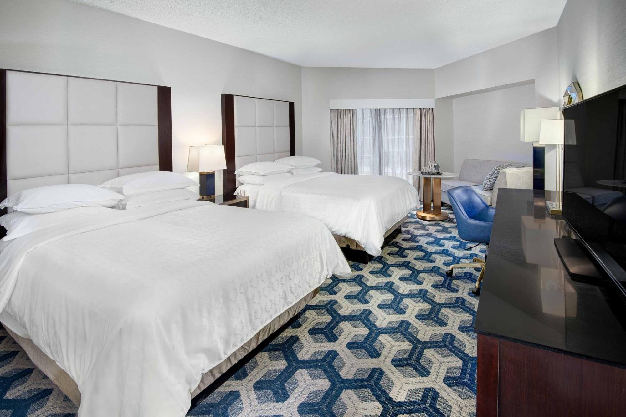 Sheraton Eatontown Hotel Exterior foto