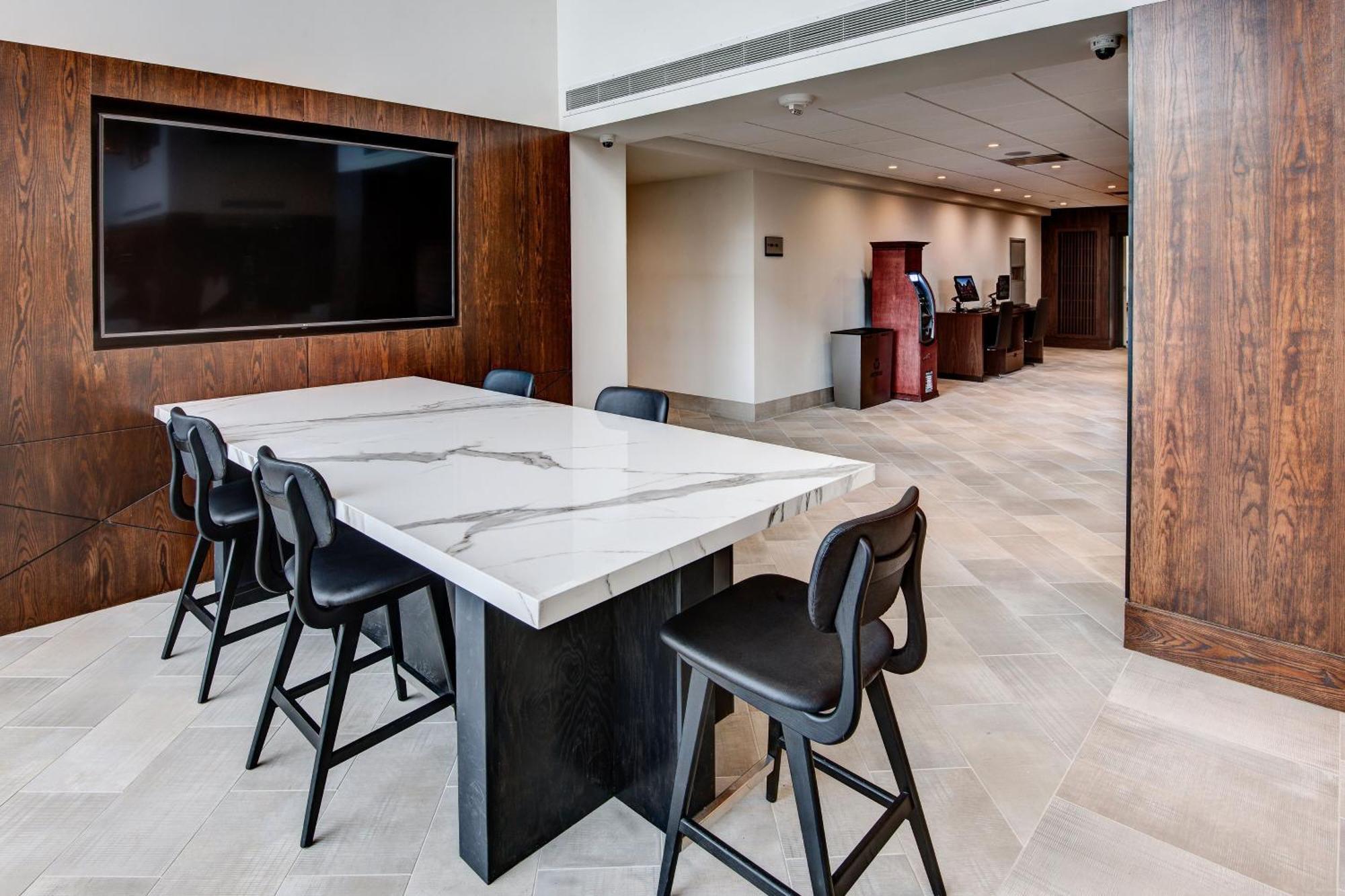 Sheraton Eatontown Hotel Exterior foto
